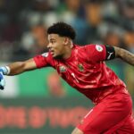 Goalkeeper ronwen williams giving directions