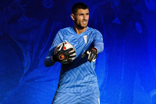 Algeria monitoring Chile-based goalkeeper Thomas Gillier for possible national team future