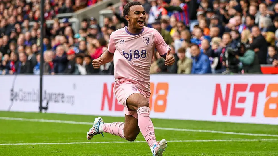 Eli Junior Kroupi attracting major European transfer interest