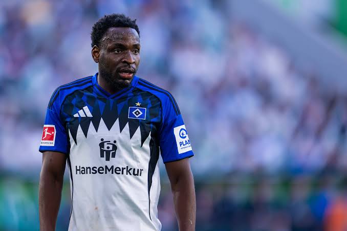 Philip Otele substituted at halftime in Hamburg draw with Augsburg