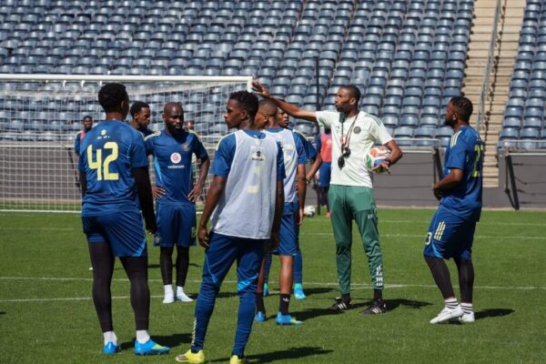 Orlando Pirates, Sihle Nduli, Thapelo Xoki, Abdeslam Ouaddou, PSL