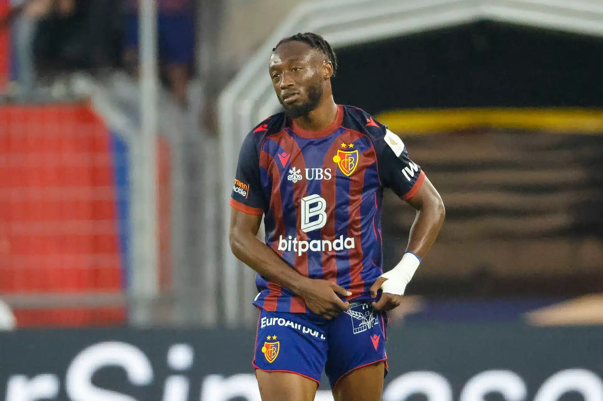 Bénie Traoré in action for FC Basel