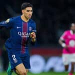 Achraf Hakimi celebrates 200th PSG appearance