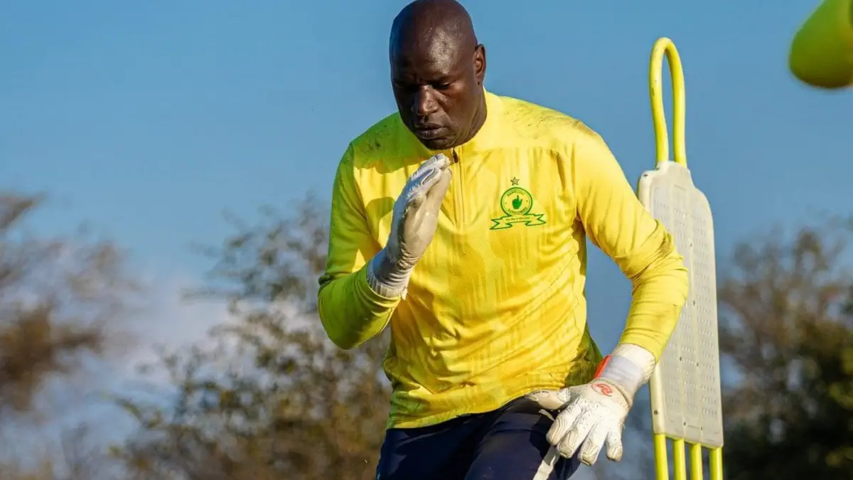 Denis Onyango cautions Sundowns teammates