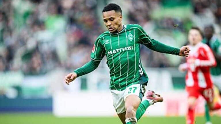 Felix Agu sparks full-back battle at Werder Bremen