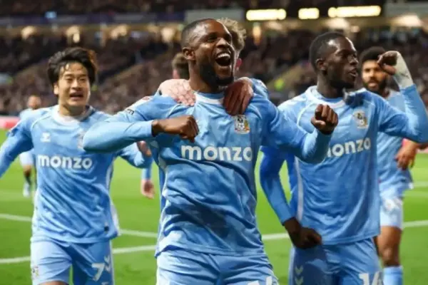 Frank Onyeka scores first Coventry goal