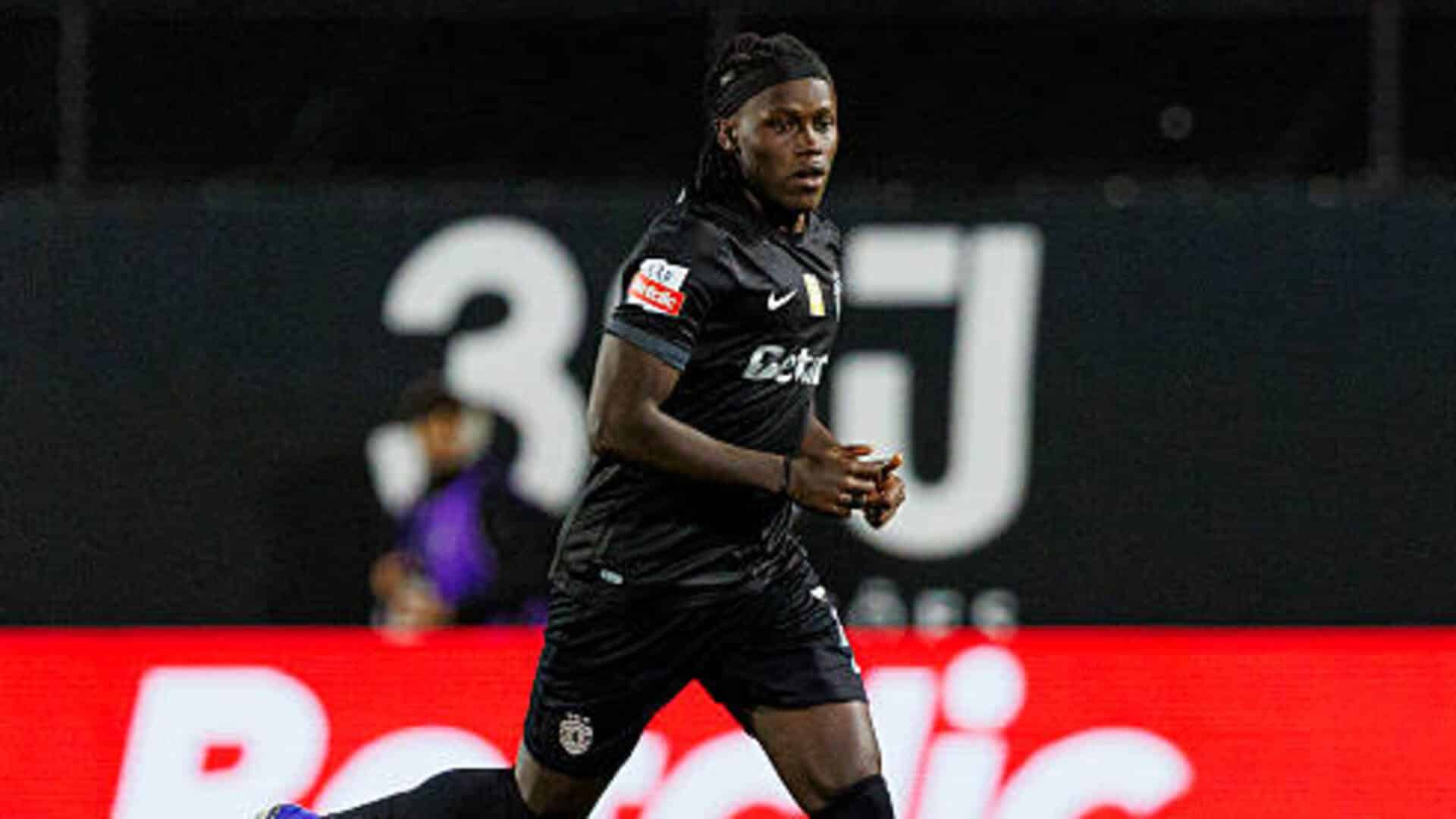 Geovany Quenda ready for Arsenal clash after injury comeback