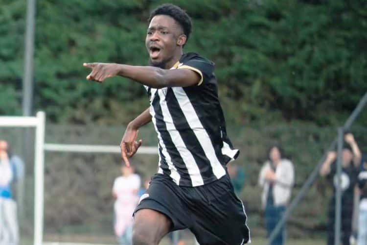 Haris Toholin playing for Angers SCO U19