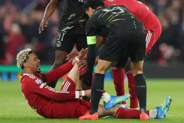 Hugo Ekitike suffers injury blow