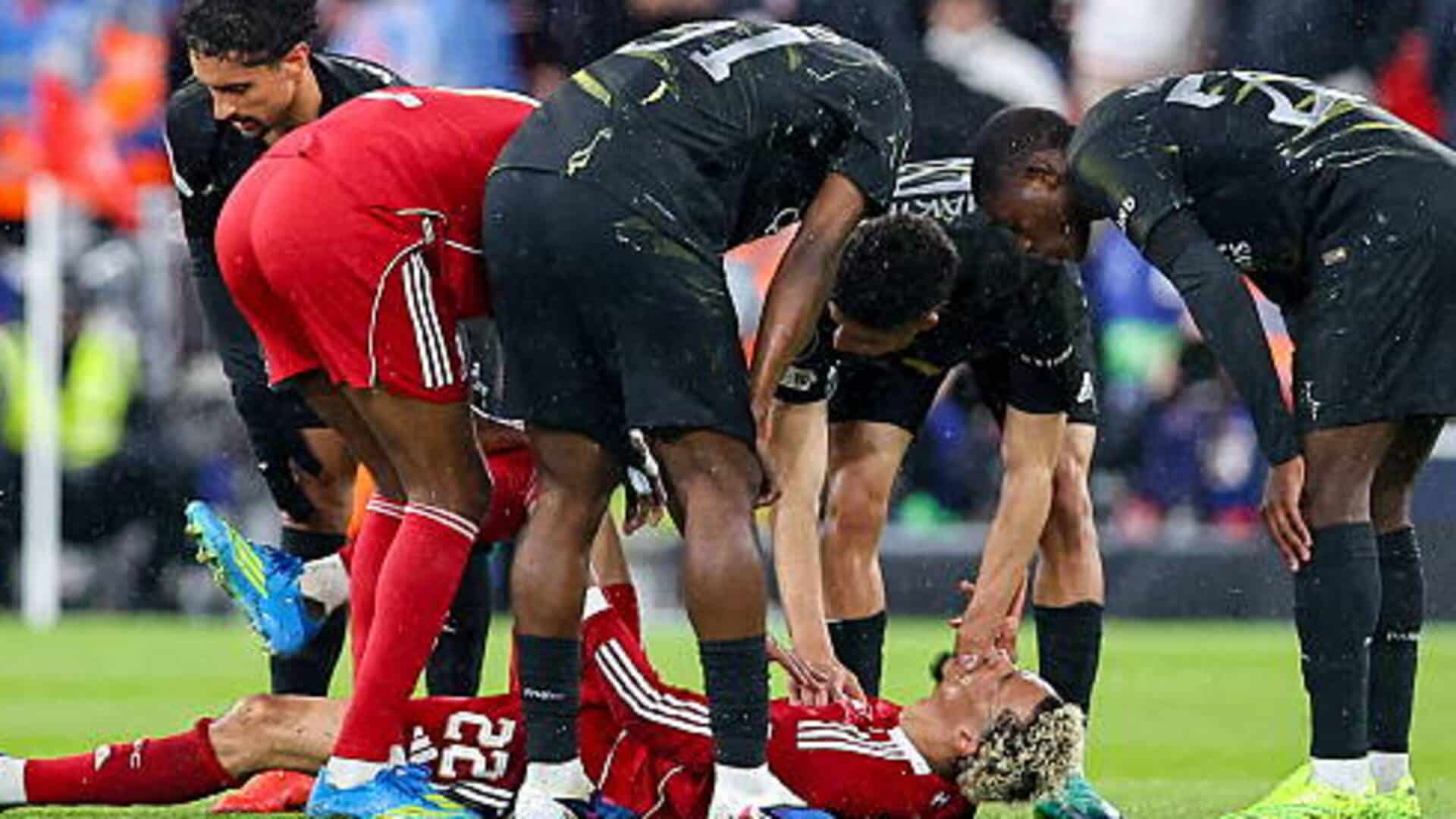 Hugo Ekitike suffers injury blow in Liverpool vs PSG Champions League tie