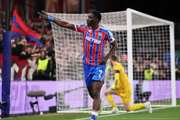 Ismaïla Sarr powers Crystal Palace to victory