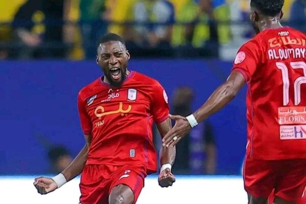 Karl Toko-Ekambi secures Al-Arabi win with late goal