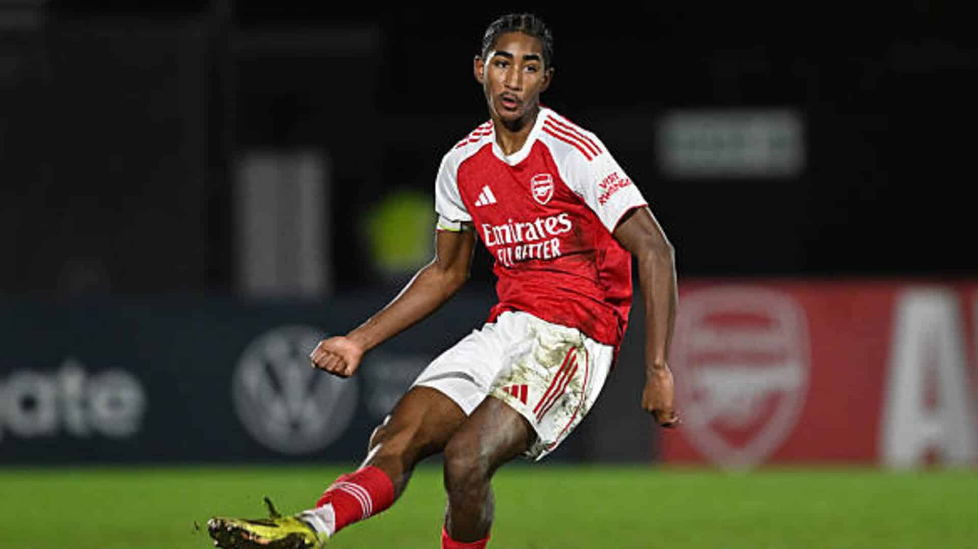 Marli Salmon gets Arsenal first team chance