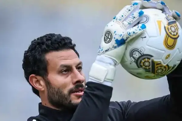 Mohamed El Shenawy's suspension reduced