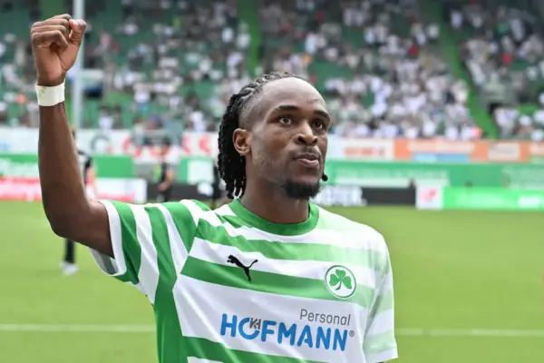 Frankfurt trigger buy option for Noel Futkeu