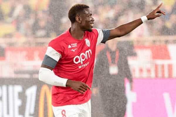 Paul Pogba left on bench explained