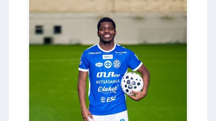 Serge Atakayi in new Mikkelin Palloilijat kit