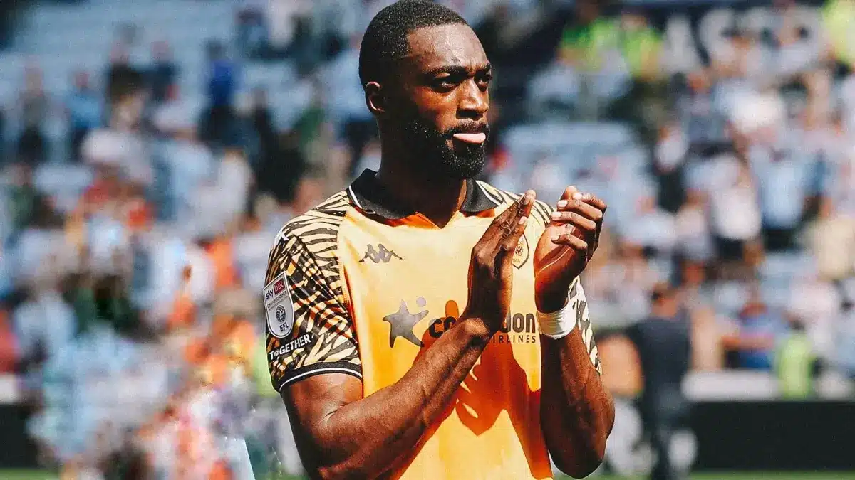 Semi Ajayi training with Hull City