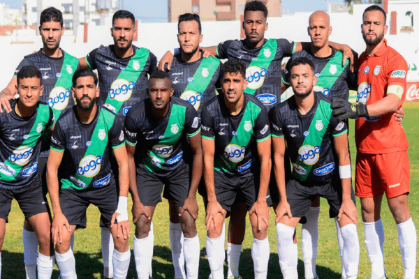 Players from Stade Gabésien and AS Kasserine competing during a match