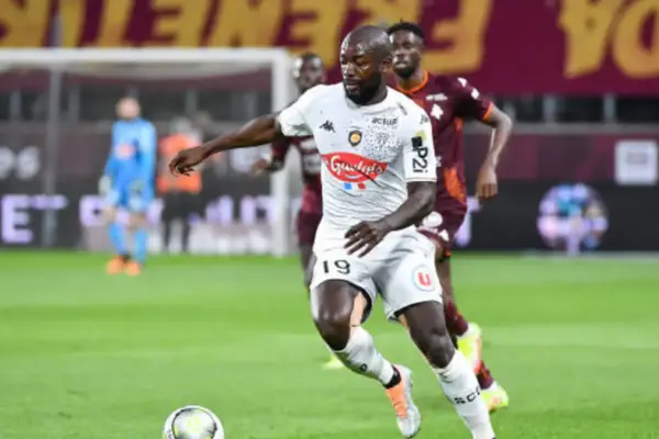 Stéphane Bahoken joins FK Qyzyljar Petropavlovsk