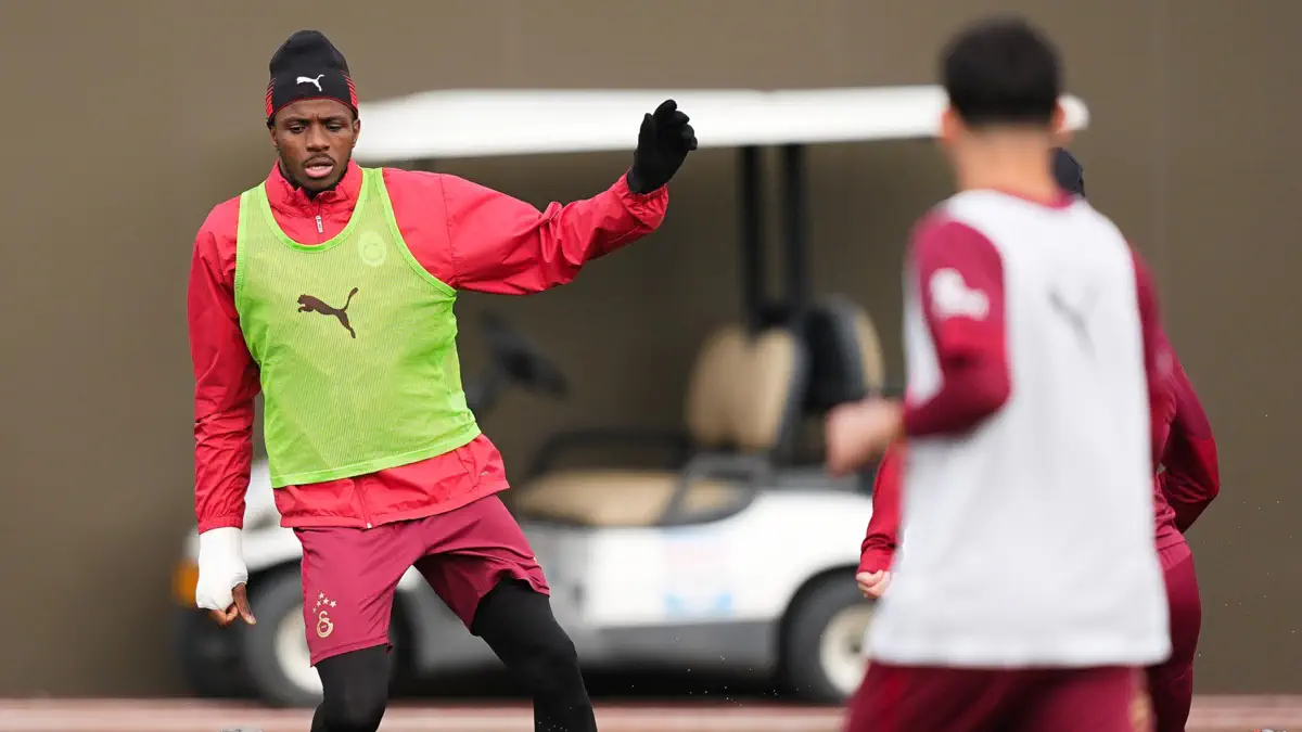 Victor Osimhen returns to training