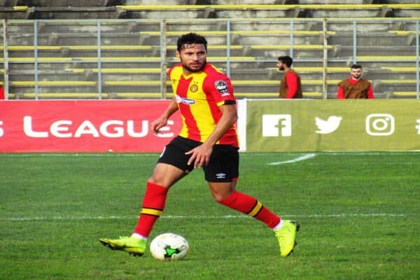 Youcef Belaïli playing for Espérance