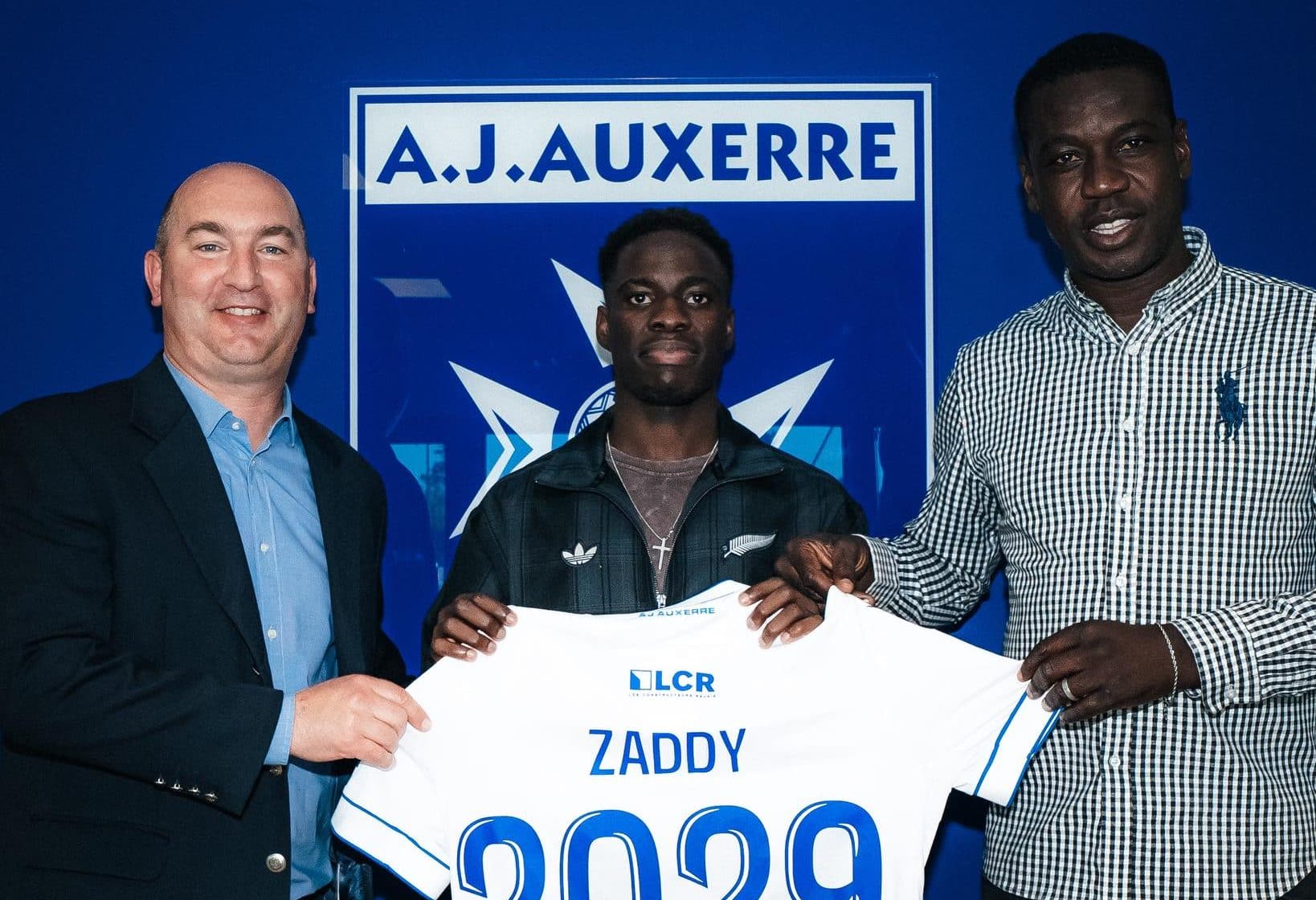 Auxerre tie down Ivory Coast talent Zaddy with long-term professional deal