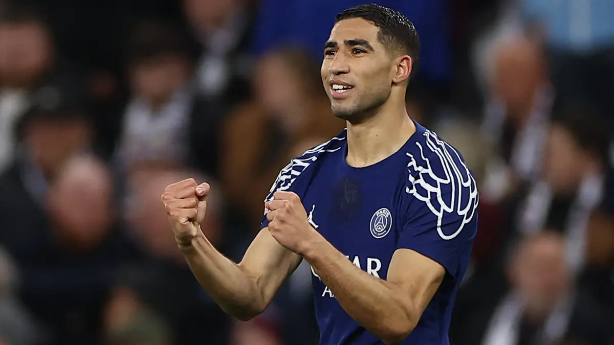 Achraf Hakimi playing against Liverpool in Champions League