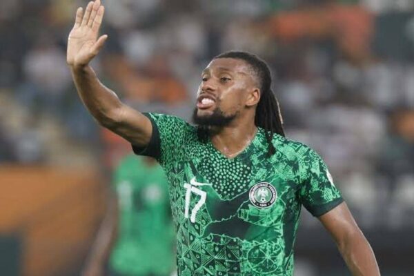 Alex Iwobi playing for Nigeria during an international match