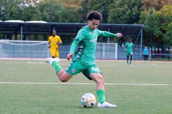 Ayoub Makhfaoui decides international future