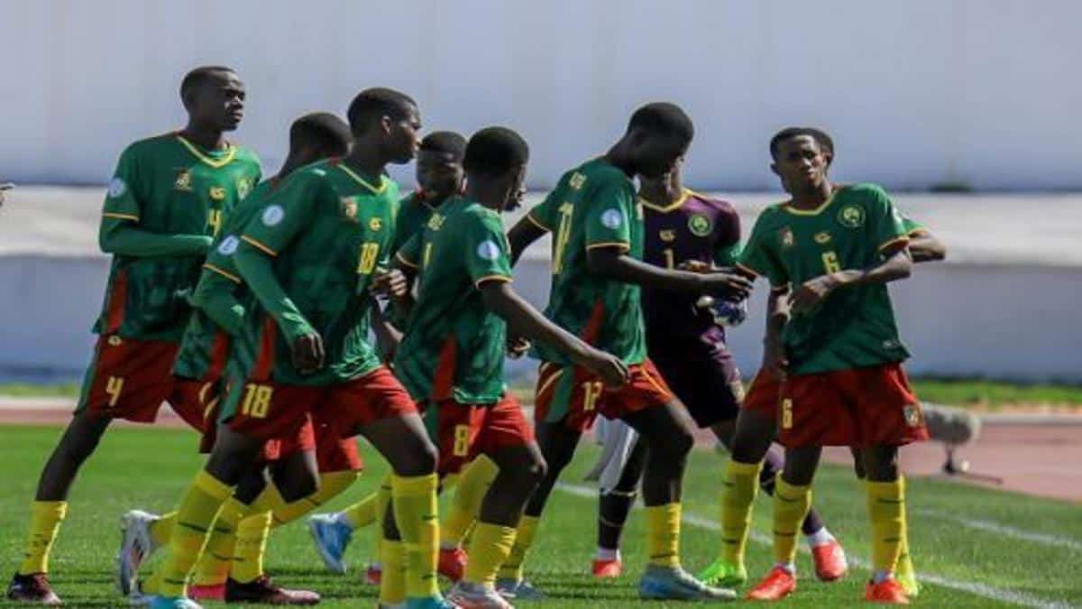 Cameroon U17 players in action during friendly match