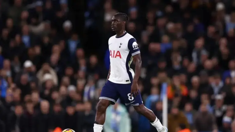 Yves Bissouma in action for Tottenham