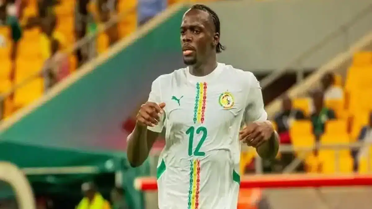 Chérif Ndiaye playing for Senegal in an international match
