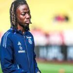 Ismael Doukoure playing for Strasbourg in Ligue 1