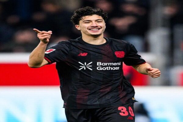 ibrahim-maza-leverkusen-action.