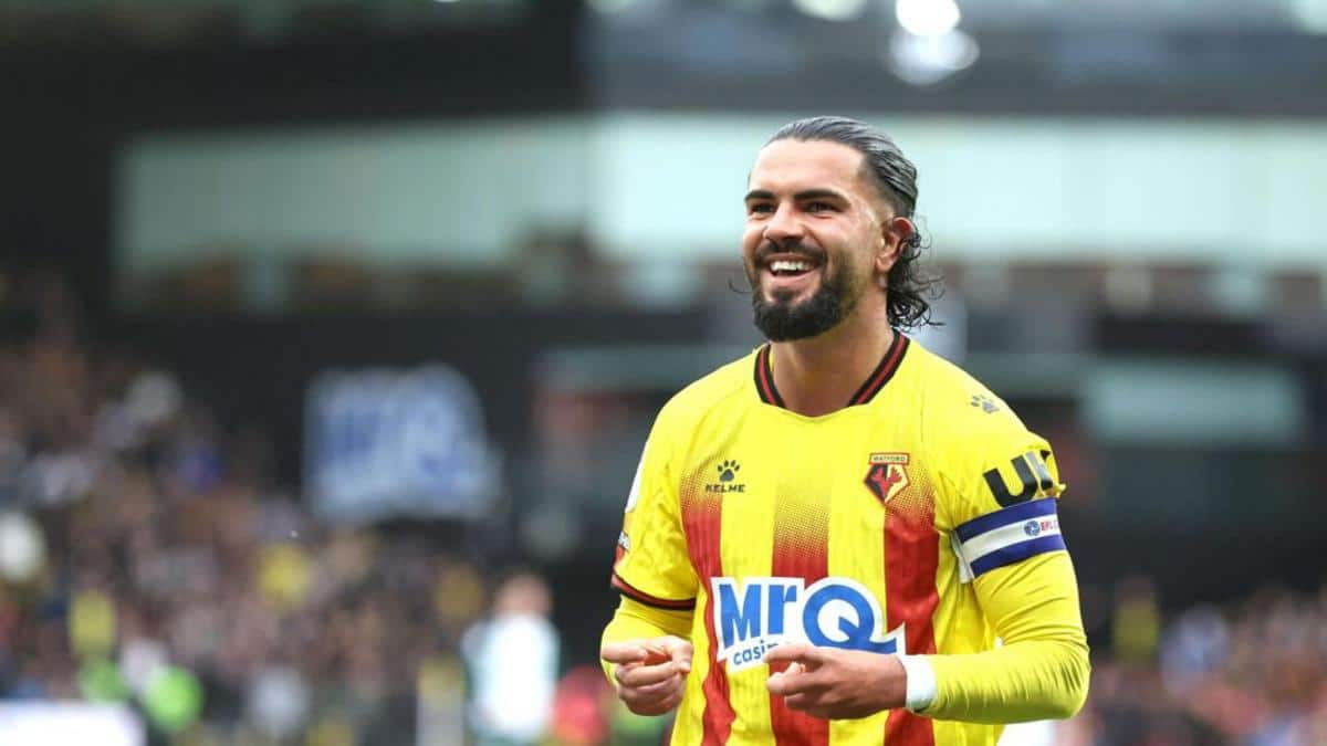 Imrân Louza playing for Watford during a competitive match