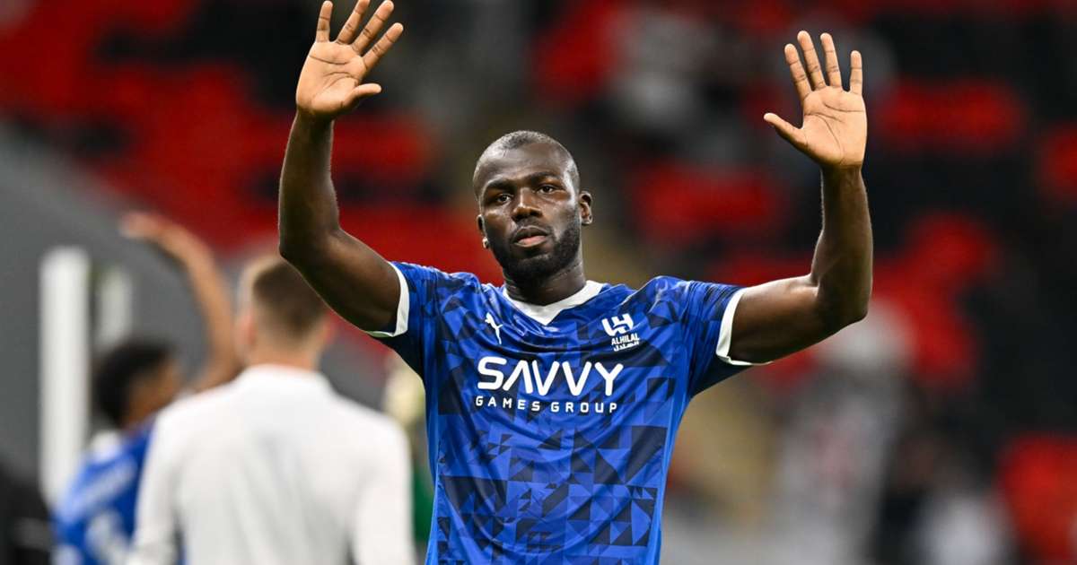 Kalidou Koulibaly injured during training