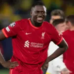 Ibrahima Konaté defending during a Liverpool match