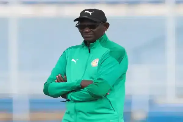 Mame Moussa Cissé on the sidelines during a Senegal women’s match