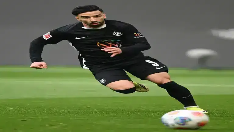 Mohamed Amoura playing for Wolfsburg during a Bundesliga match