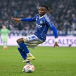 Moussa Ndiaye delivering an assist for Schalke 04