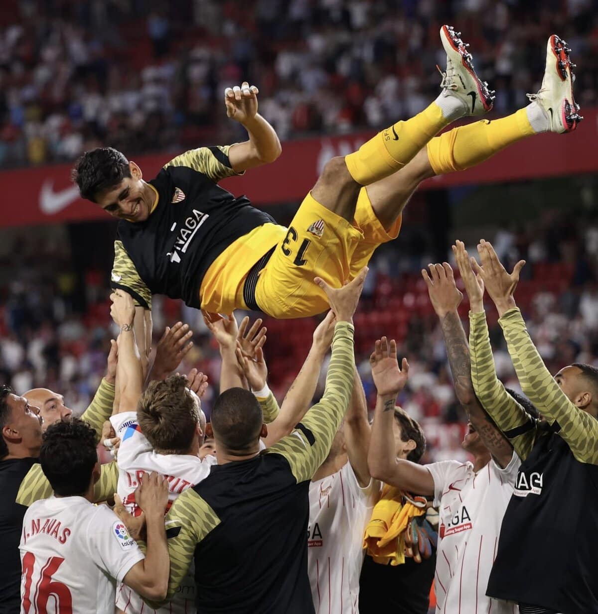 Sevilla have celebrated former goalkeeper Yassine Bounou