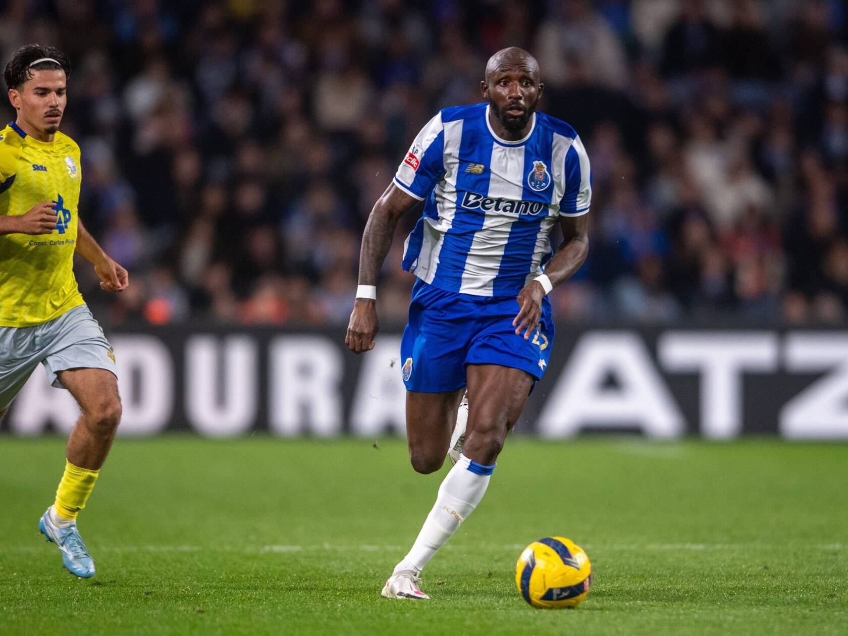 Seko Fofana celebrating goal for Porto
