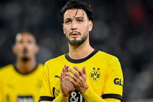 Ramy Bensebaïni faces extended spell out with injury