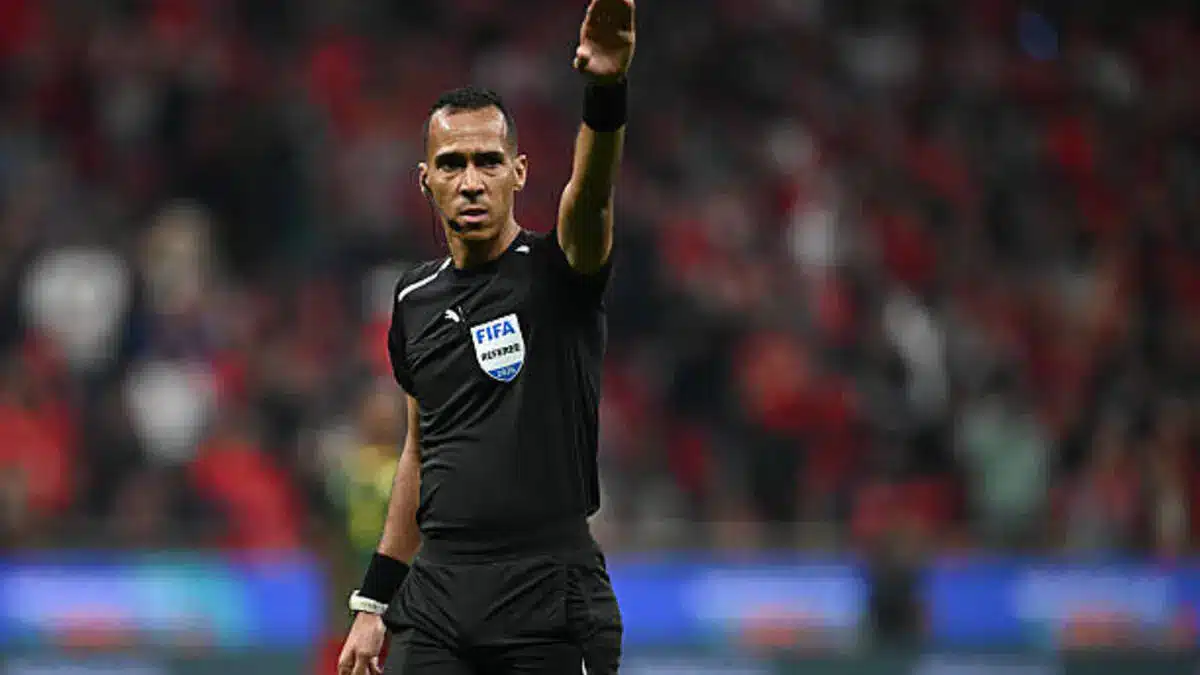 CAF names referees for Confederation Cup final