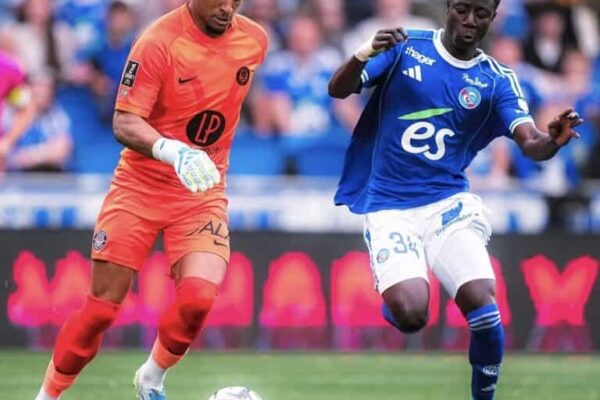 Yaya Diémé in action for Strasbourg