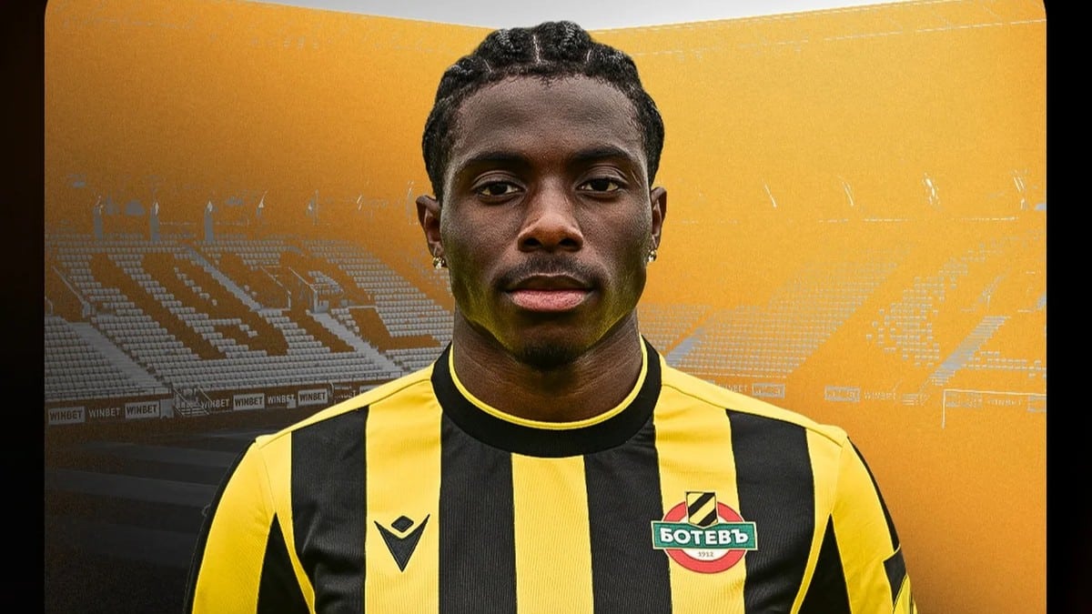 Ifenna Botev Plovdiv secure signing of Dorgu