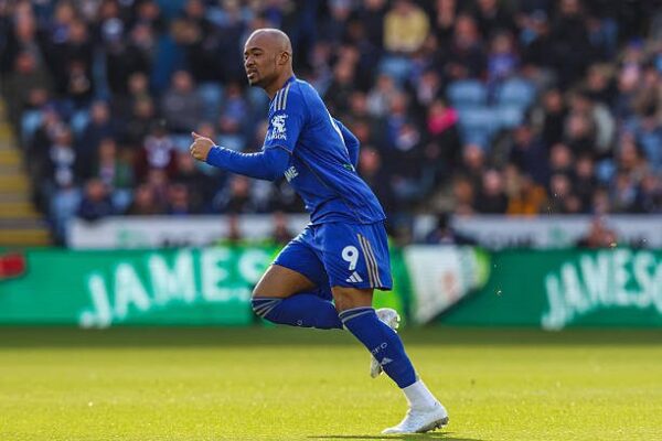 Jordan Ayew leaves Leicester City