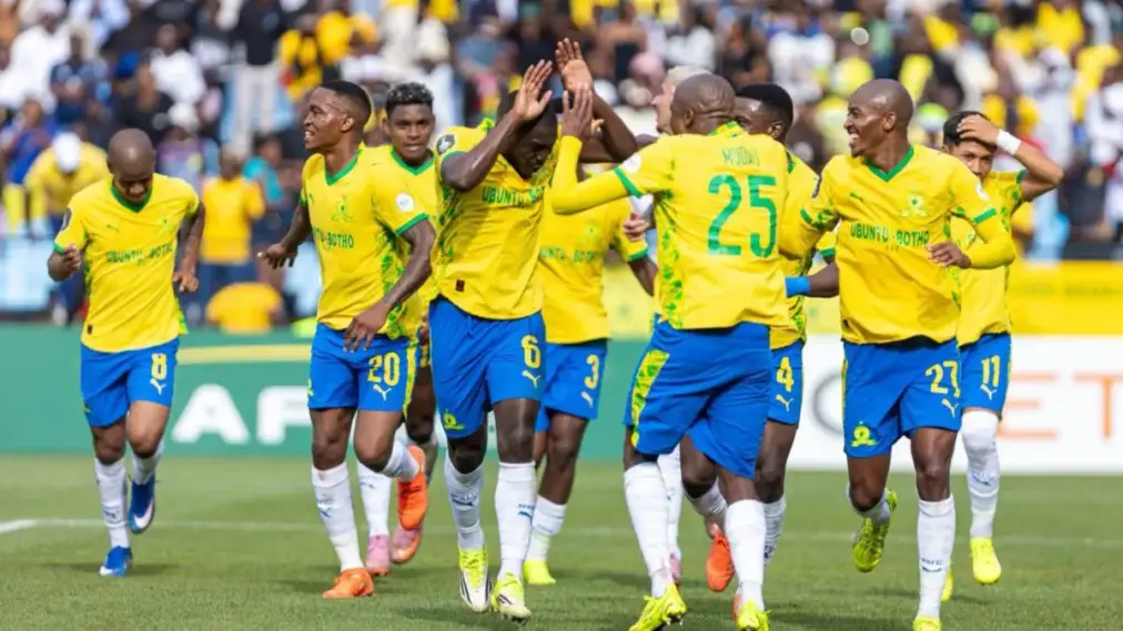 Sundowns strengthens lead