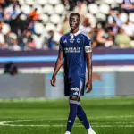 Moustapha Mbow commits future to Paris FC